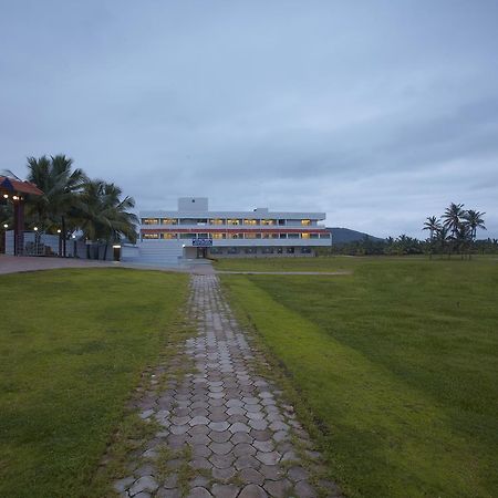 Rns Golf Resort & Nature Cure Centre Mavalli ภายนอก รูปภาพ