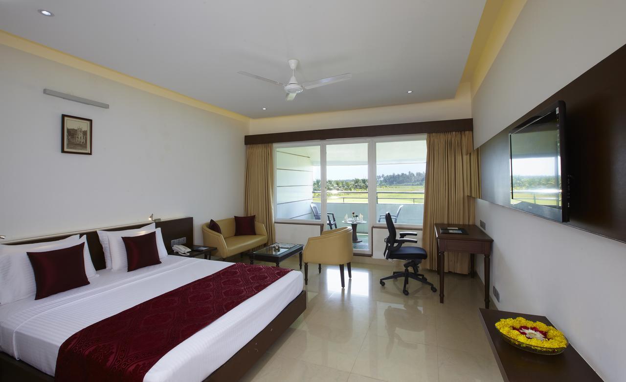 Rns Golf Resort & Nature Cure Centre Mavalli ภายนอก รูปภาพ