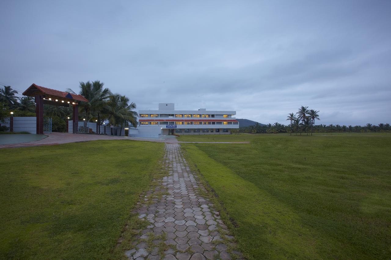 Rns Golf Resort & Nature Cure Centre Mavalli ภายนอก รูปภาพ